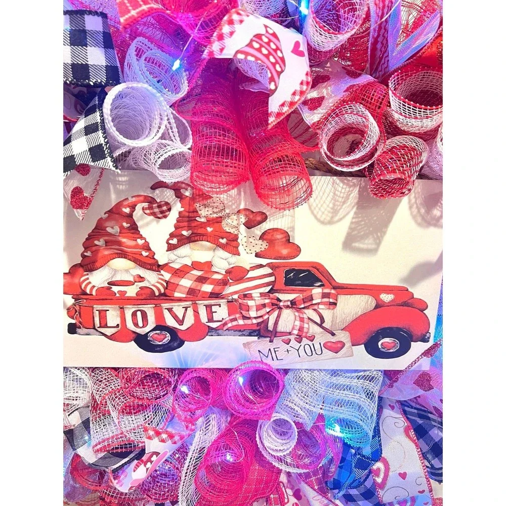 Handmade Valentine’s Gnome LOVE Truck Ribbon Prelit Wreath 22 ins LED W14